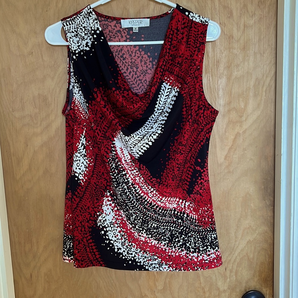 Sleeveless blouse, Size Medium, Like New Kasper
